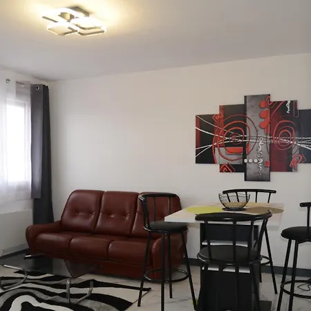 Apartment T3 Luxueux Dans *